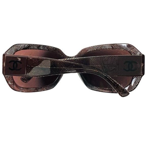 Chanel Interlocking CC Logo Oversize Sunglasses - Picture 3 of 11